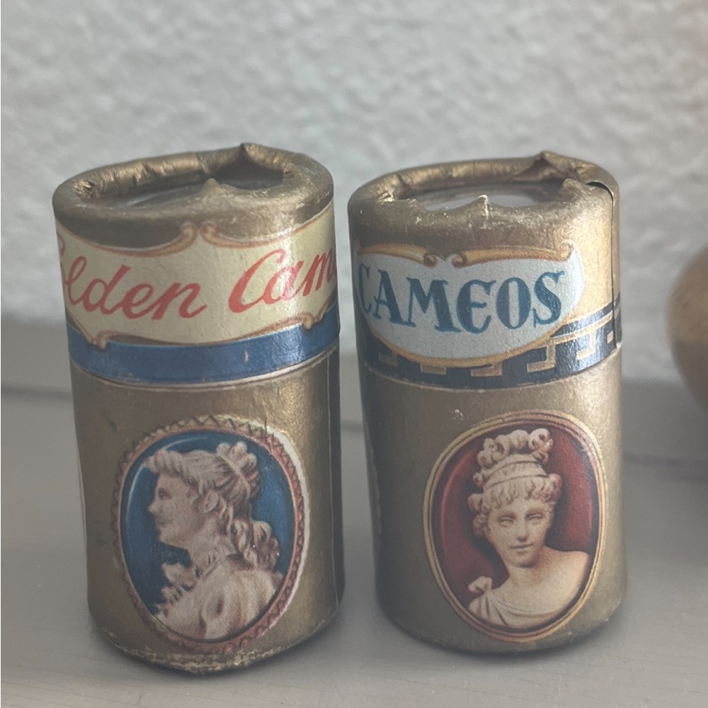 Vintage Gold unused gold tipped matches